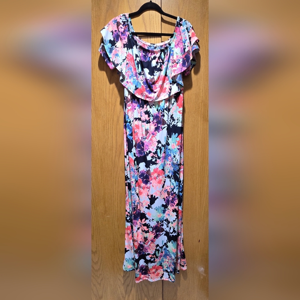 Maternity Floral Maxi Dress